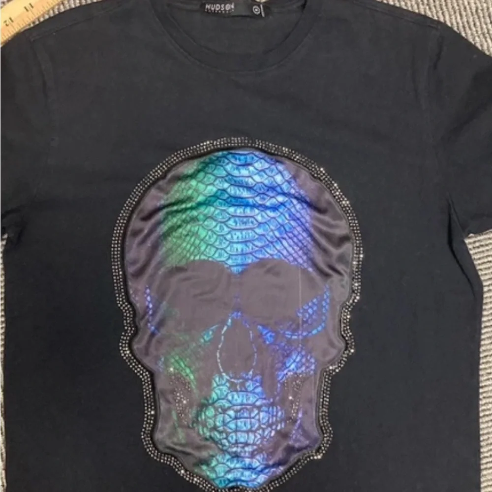 Hudson Jeans Black Tee with Blue Skull Graphic - Picture 3 of 5
